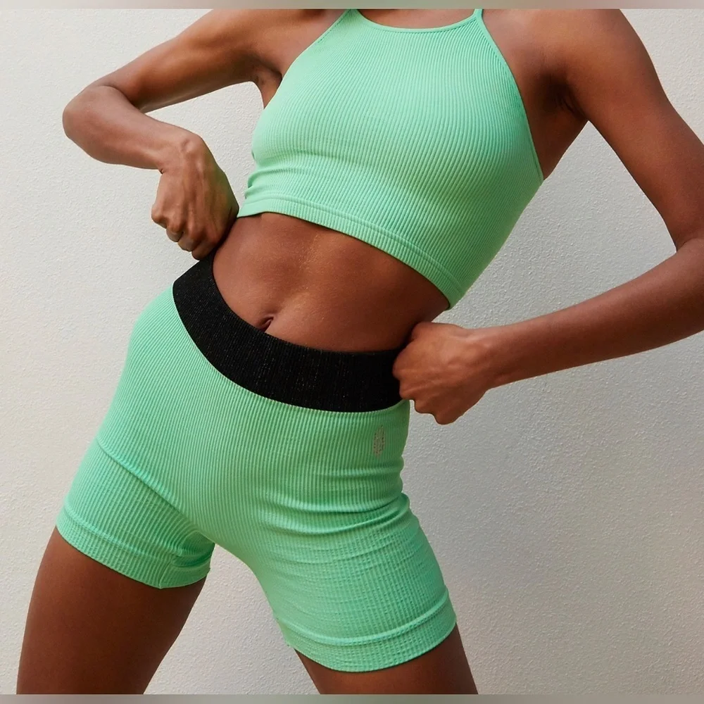 💫 FP MOVEMENT by FREE PEOPLE Seamless Short in Fresh Cut M/L NWT